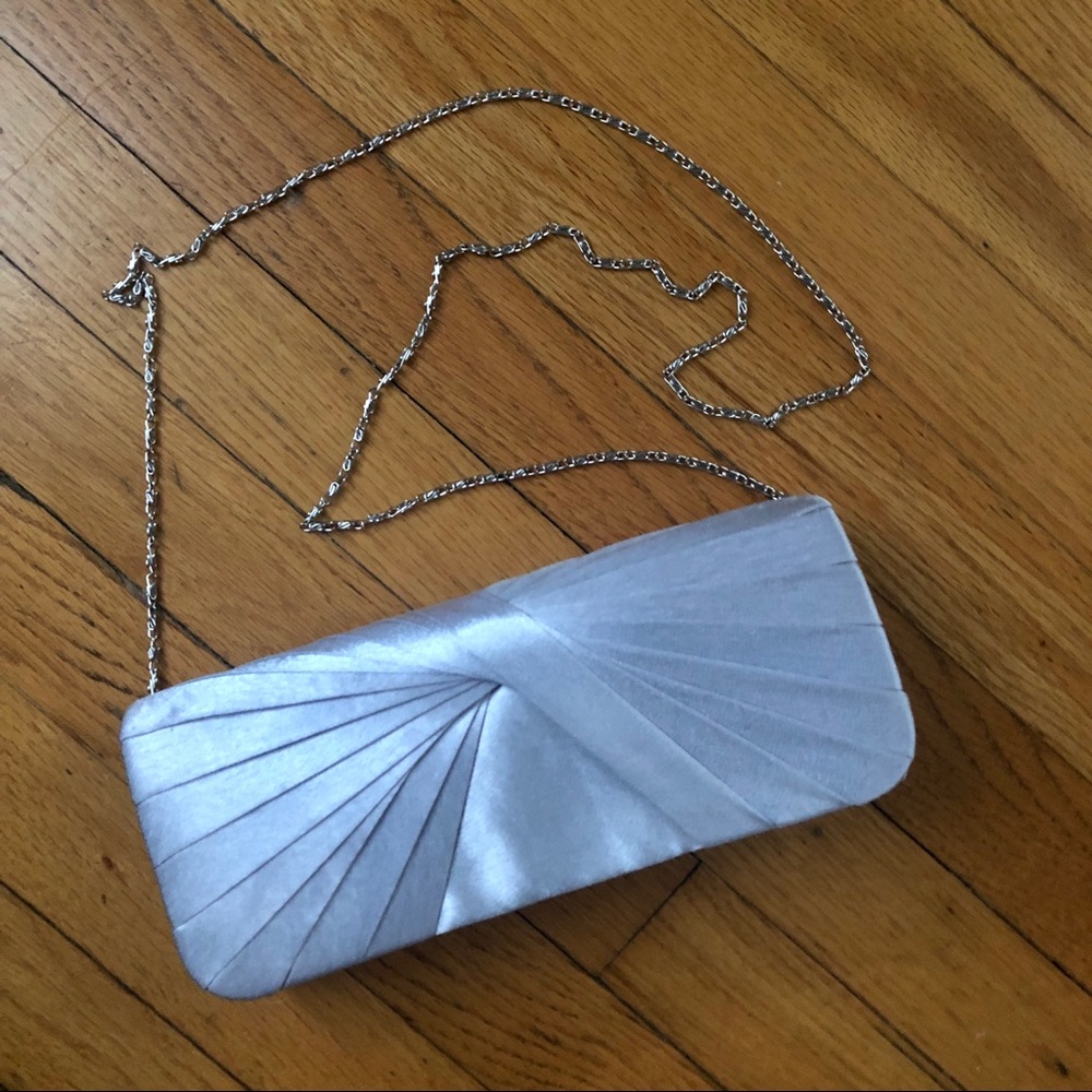 LAST CHANCE! La Regale purse/clutch